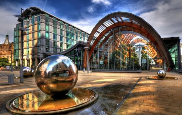 Sheffield City Centre , Free Wifi & Parking - Private Room - Shared House Buitenkant foto